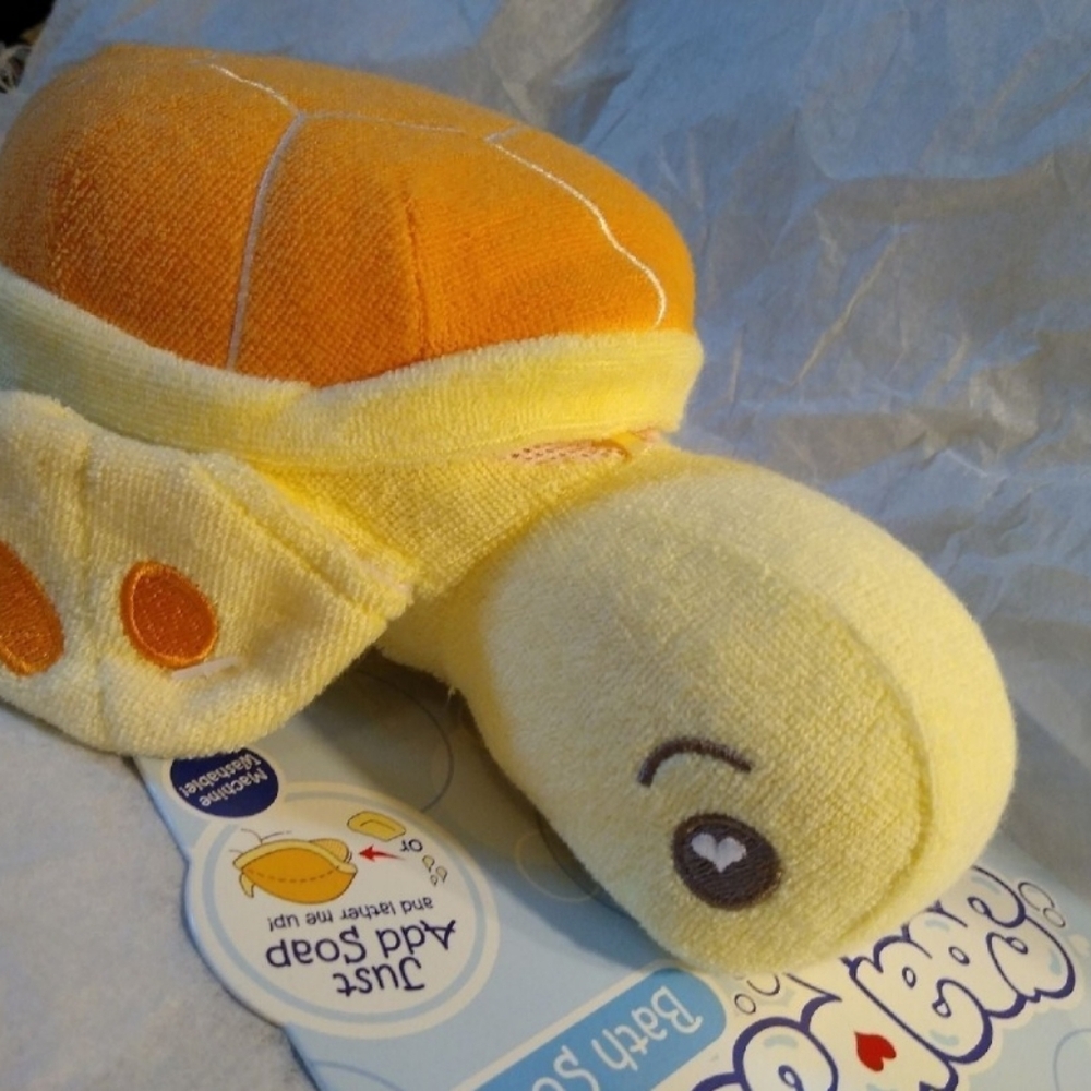 Taylor the Turtle Soapsox Bath Sponge new
